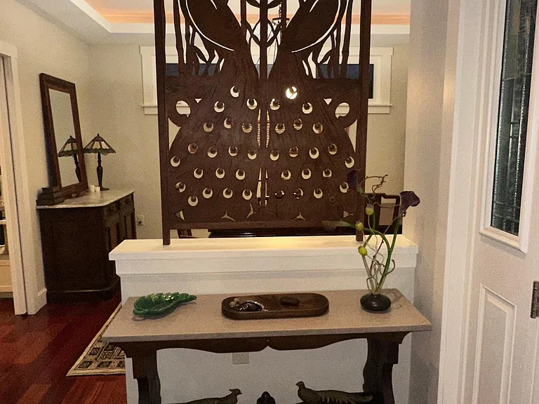 Entry way