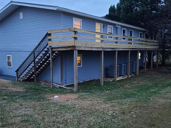 2nd image of 518 Garfield St #3