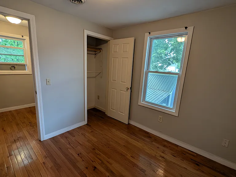 3 Barton St #3 — Photo 15