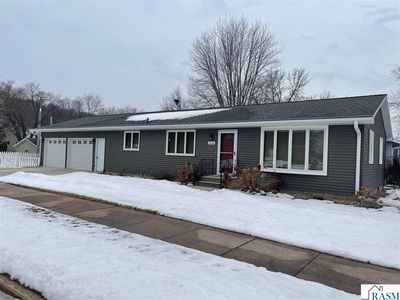 1126 S Jefferson St, New Ulm, MN, 56073