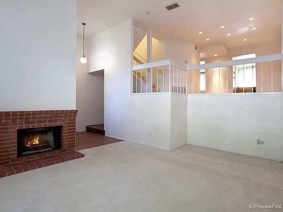 5th image of 3141 Old Bridgeport Way