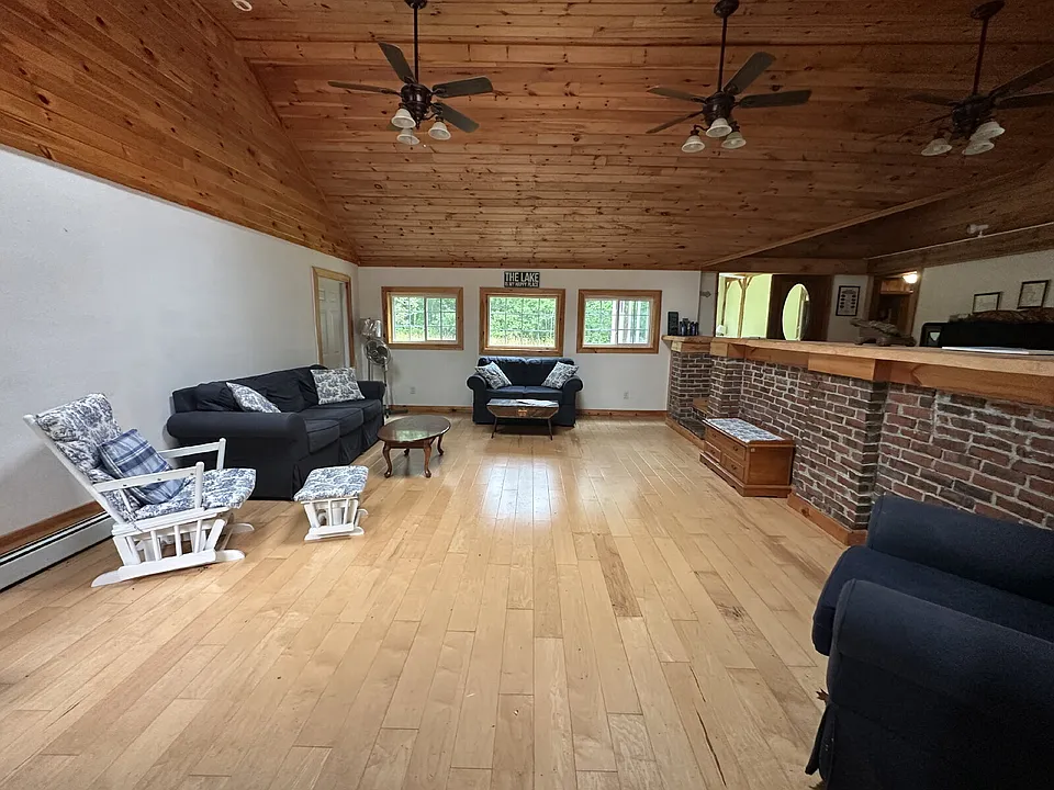 571 Mouse Ln
