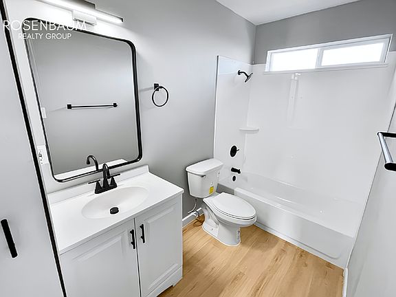 4th image of 1925 W Village Dr #2