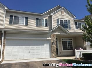 1758 Prescott Ct, Chaska, MN 55318