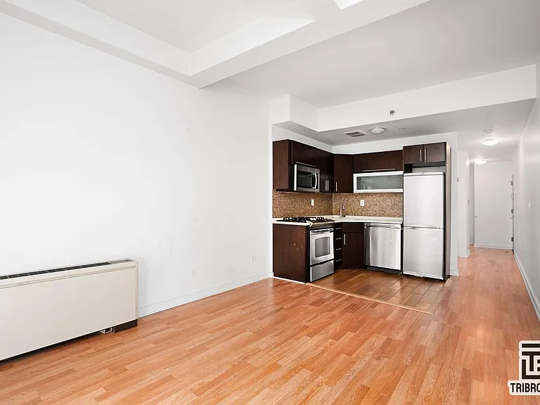 412 E 120th St #2C — Photo 4