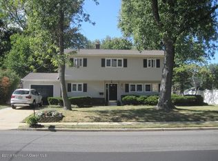 672 Harmony Rd, Middletown, NJ 07748