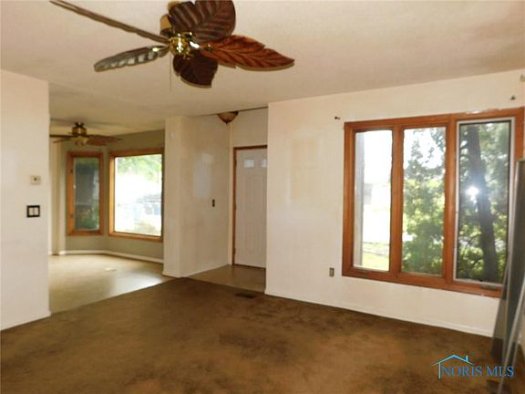 4th image of 3854 Barstow Ave