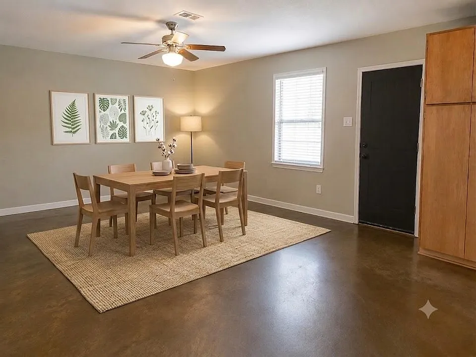 258 Private Road 7422