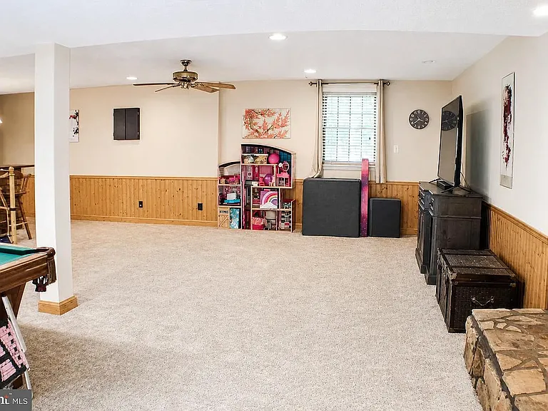 8809 Dove Dr — Photo 11