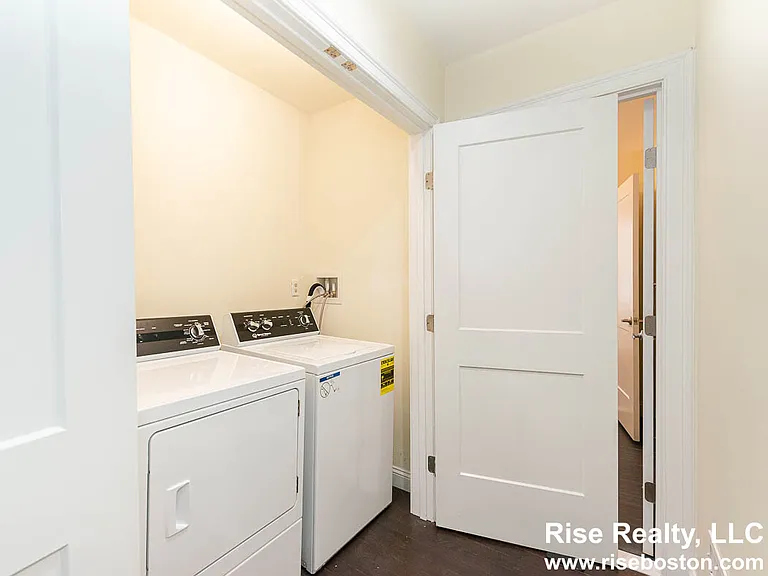 10 Marion St #1 — Photo 5