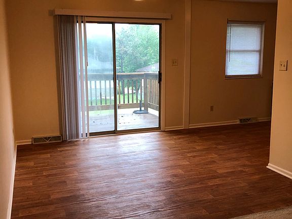 3rd image of 5411 Bagnall Dr