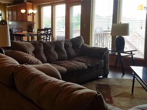 5th image of 5409 Crysler Ave