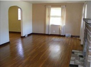 220 E Elmhurst Rd, Pittsburgh, PA 15220