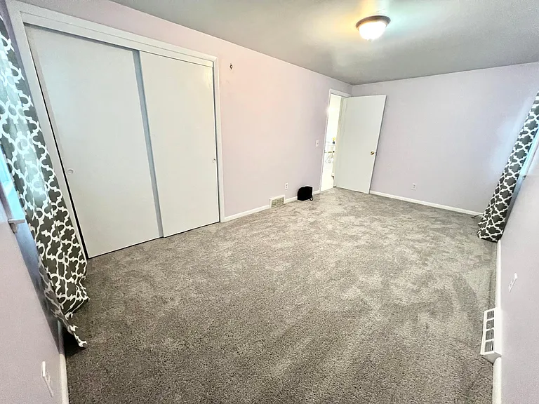 133 Sunshine Dr — Photo 16
