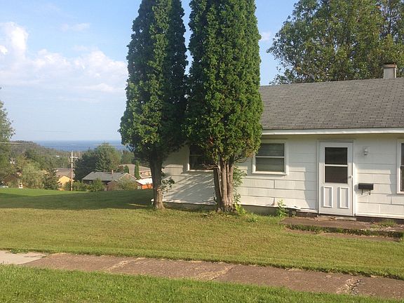 2nd image of 43 Burk Dr
