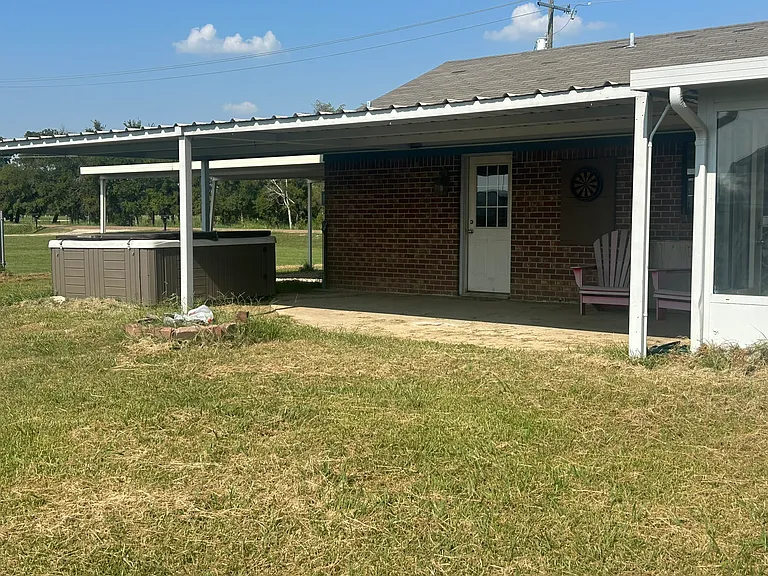 339 S Pleasant Hill Rd — Photo 30