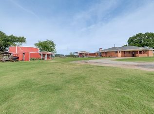 1219 An County Rd #445, Palestine, TX 75803