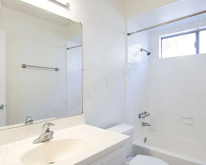 4116 Oregon Street — Photo 9