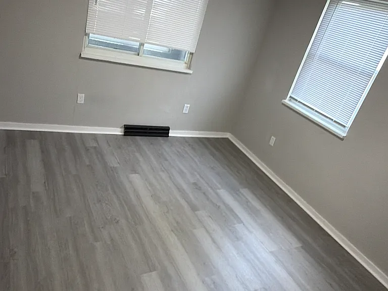 622 E Pittsburgh McKeesport Blvd — Photo 3