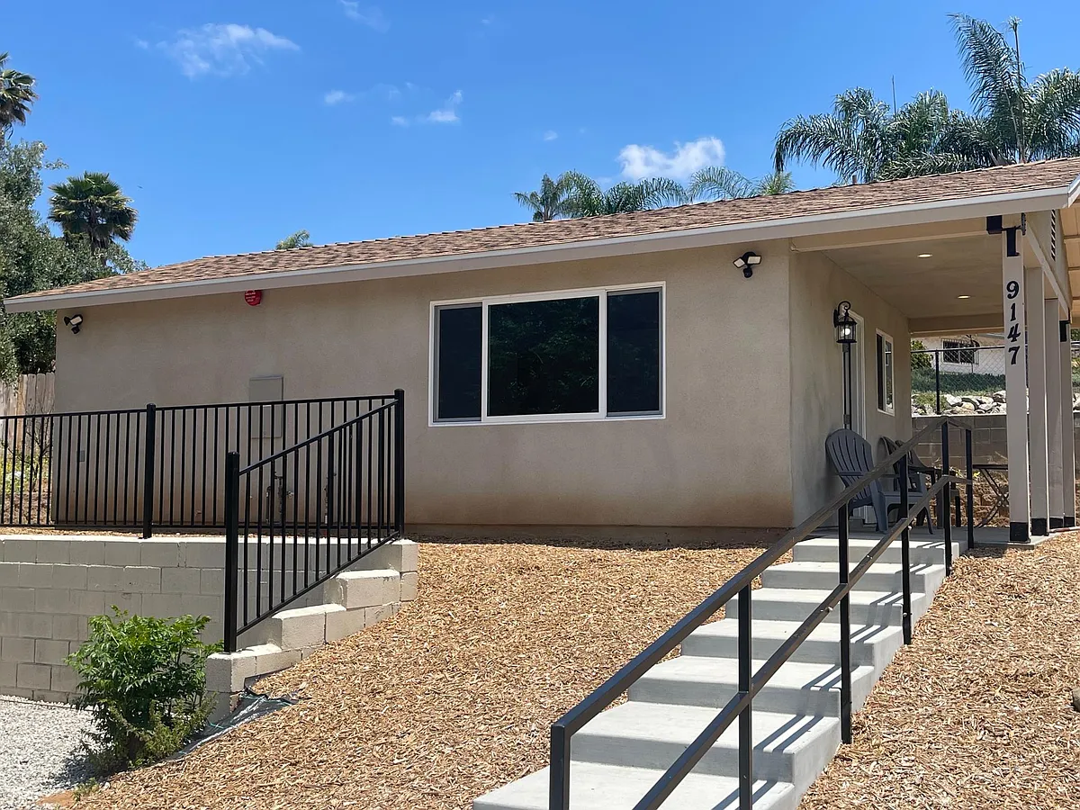Building Photo - 9147 Winter Gardens Blvd
