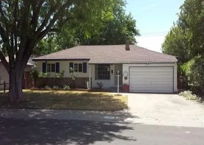 10304 Brenda Way photo 1