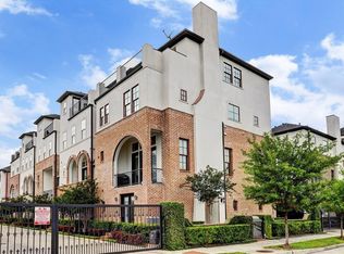 2711 Cohn St, Houston, TX 77007