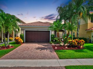 8156 Ravenna Lakes Dr, Boynton Beach, FL 33473