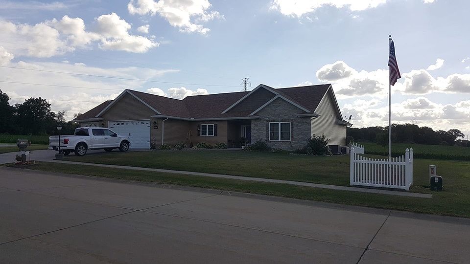 1st image of 1620 Jondre Dr