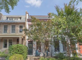 1220 C St SE, Washington, DC 20003