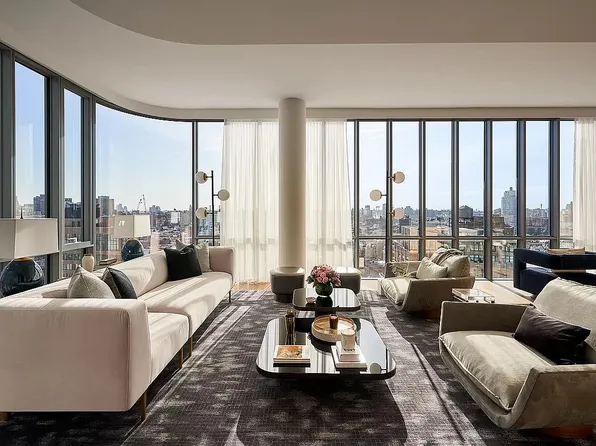 565 Broome St #N25b, New York, NY 10013