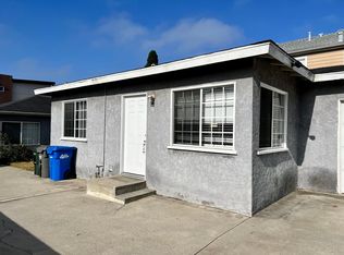 2208 Rockefeller Ln, Redondo Beach, CA 90278