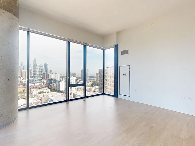 Dining/Living room