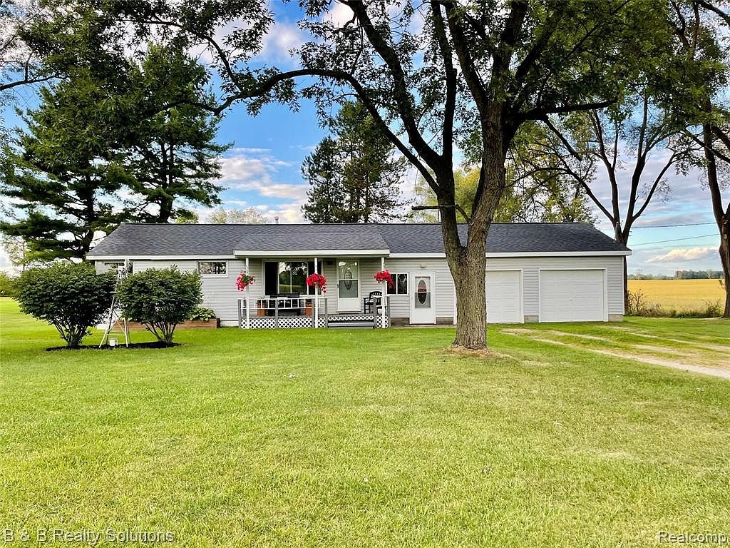 8059 E Mount Morris Rd, Otisville, MI 48463 Zillow