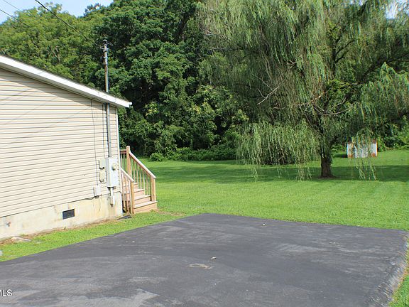 5th image of 1028 Pleasant Dr