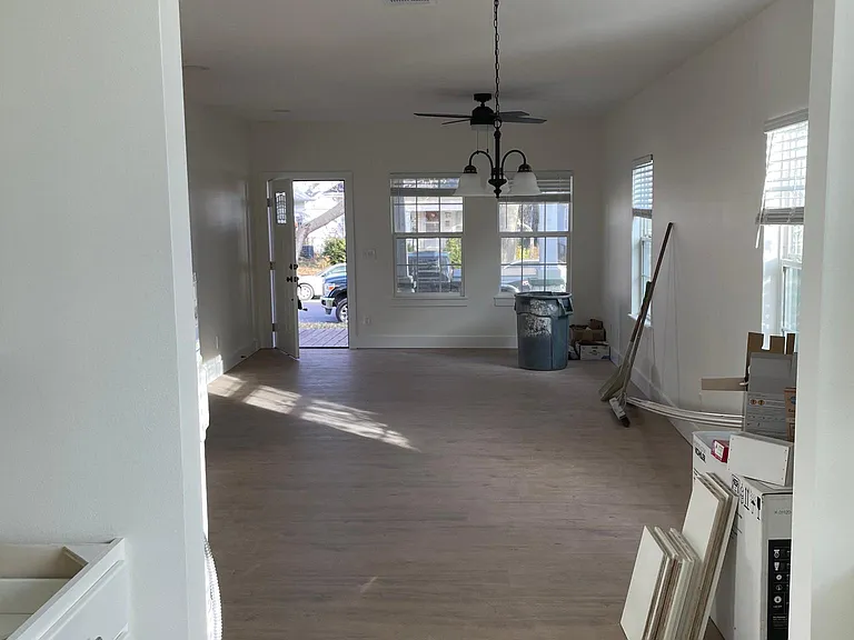 1620 Virginia Ave — Photo 2