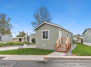 50 Compton Ln, Richland, WA 99354