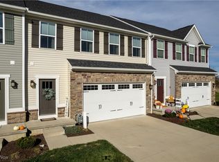 145 Port Ln, Medina, OH 44256