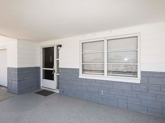 3rd image of 5004 Odyssey Ave