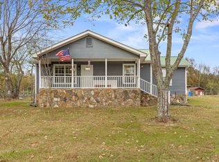 36 Fletcher Rd, Tunnel Hill, GA 30755