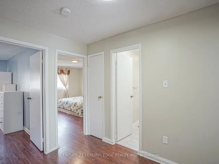 29 Junewood Cres #UPPER — Photo 18