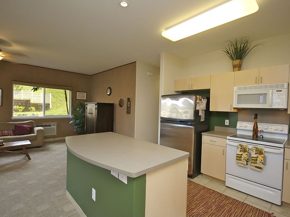 2nd image of 28 Polohina Ln APT 1