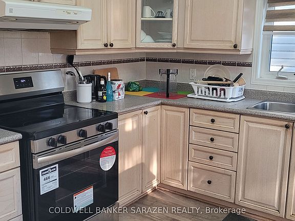 2nd image of 49 Rialto Way