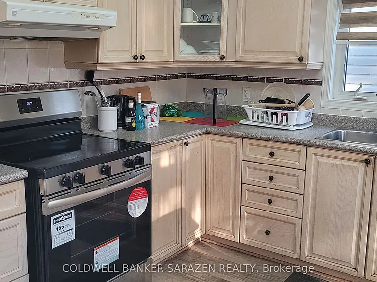 49 Rialto Way — Photo 2