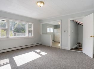 216 Middle Rd #2, Falmouth, ME 04105