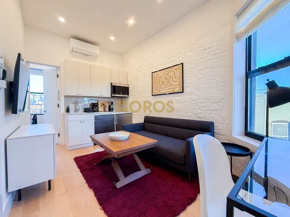 322 East 11th Street image 1 of 10