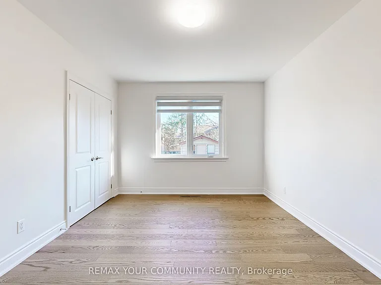 135 Searle Ave — Photo 13
