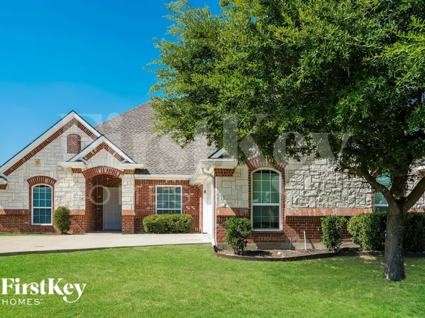 104 Abbey Rd, Waxahachie, TX 75165