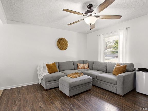 5th image of 9775 Fillmore Street