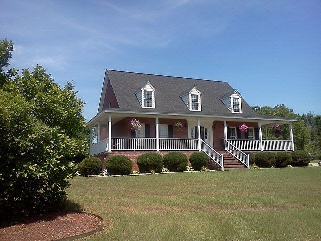 1st image of 1818 Yorkshire Ln