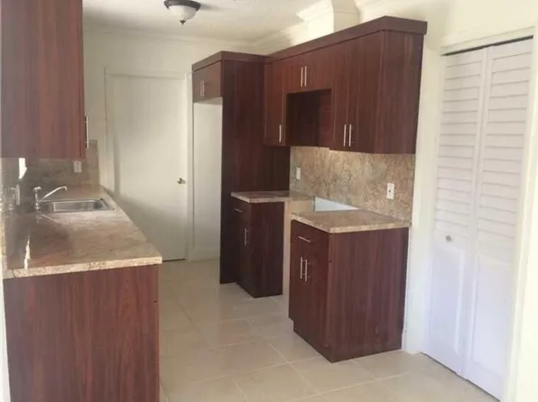 2251 NW 29th Ter, Fort Lauderdale, FL 33311